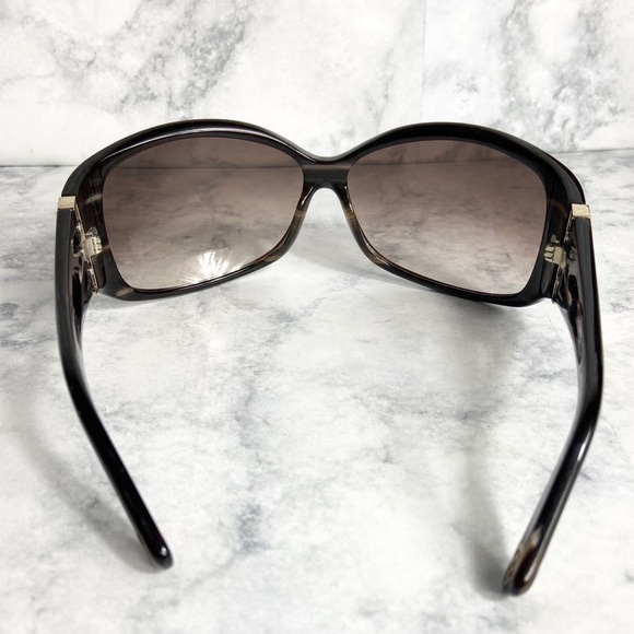 SOLD Oscar de la Renta Sunglasses - Picture 3 of 8